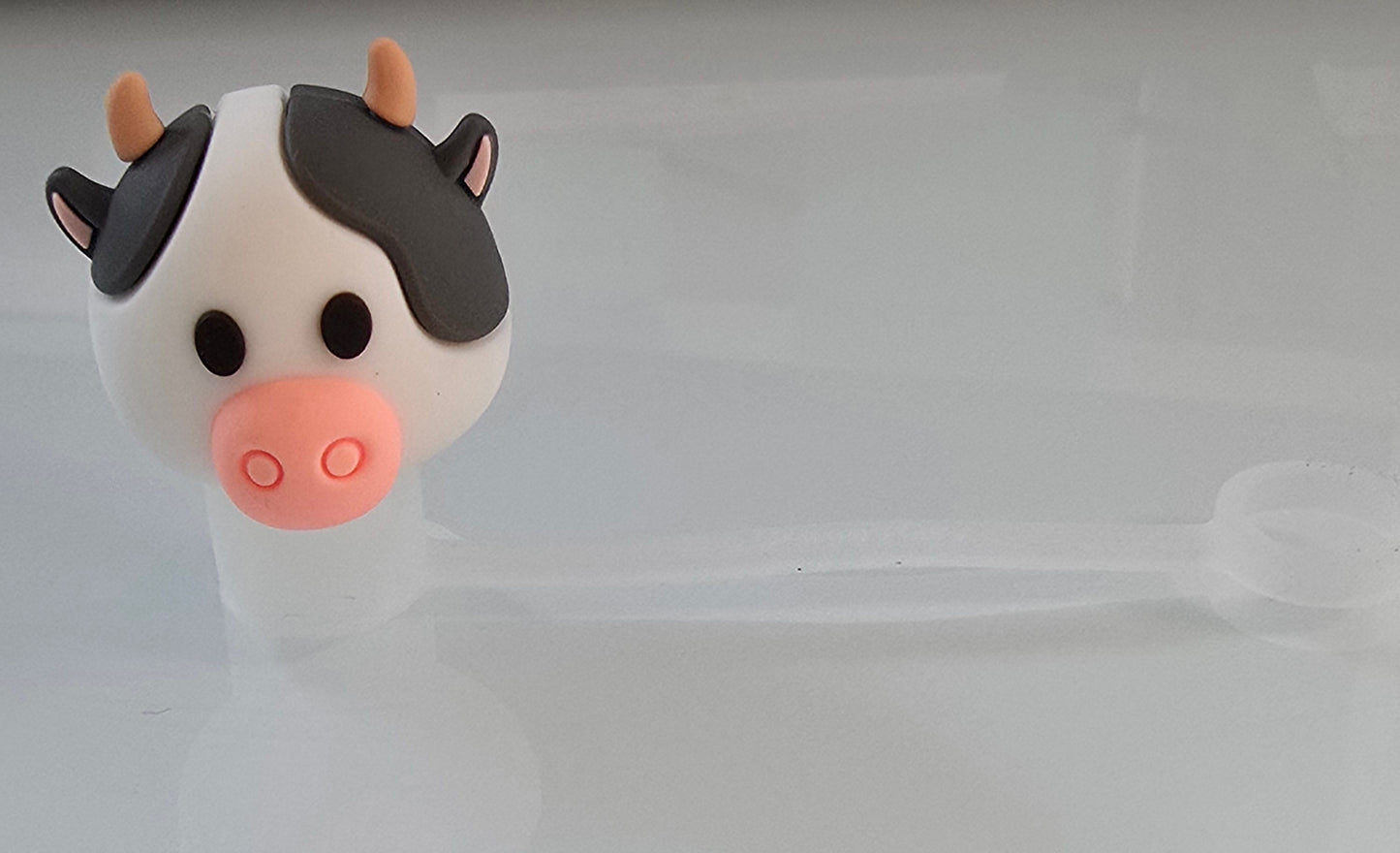 3D Straw Toppers- White Cow