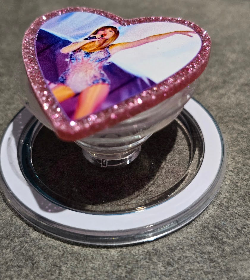 Magnetic Phone Grips – Taylor Swift