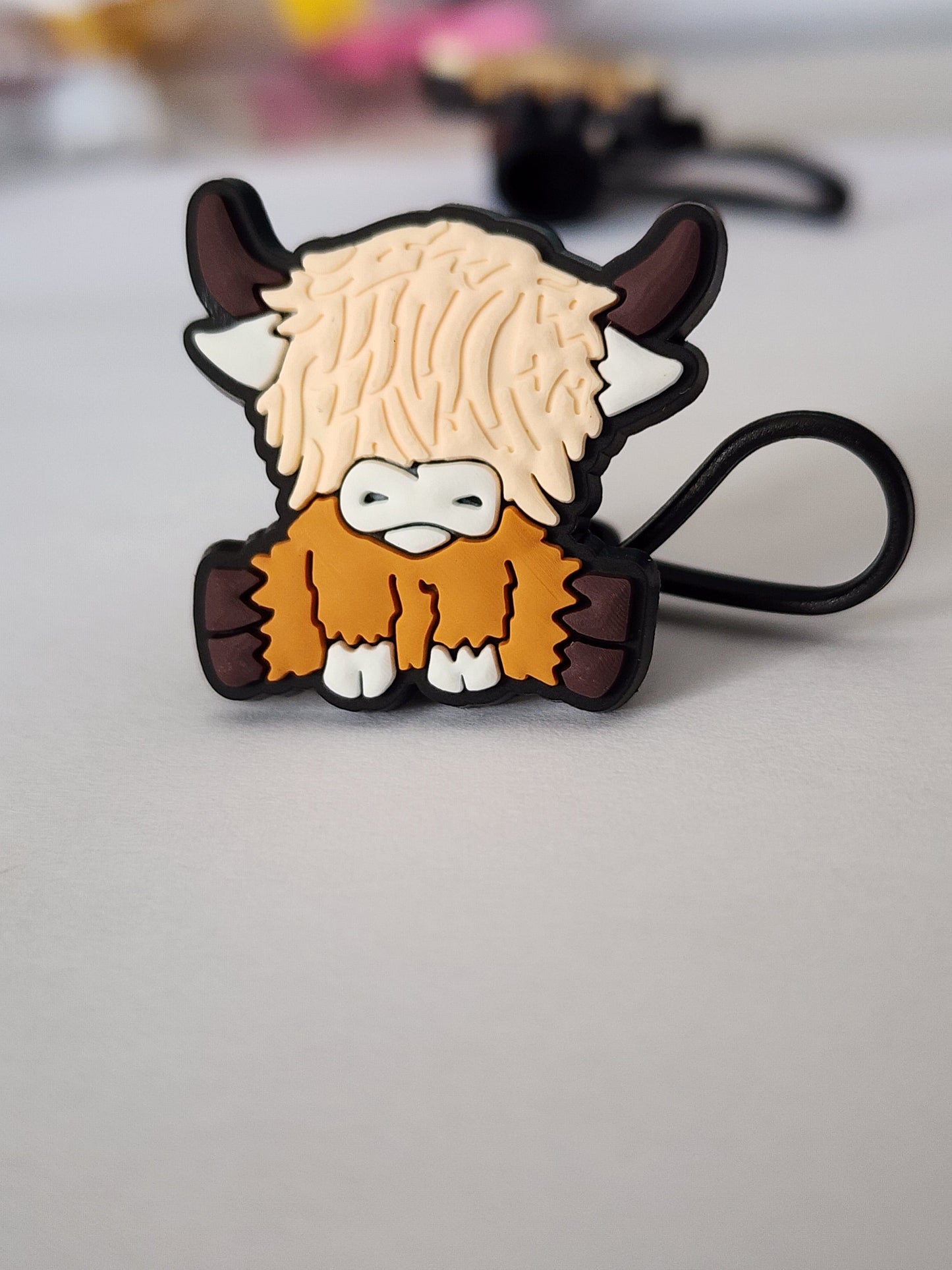 Highland Cow Straw Topper Cream Hair